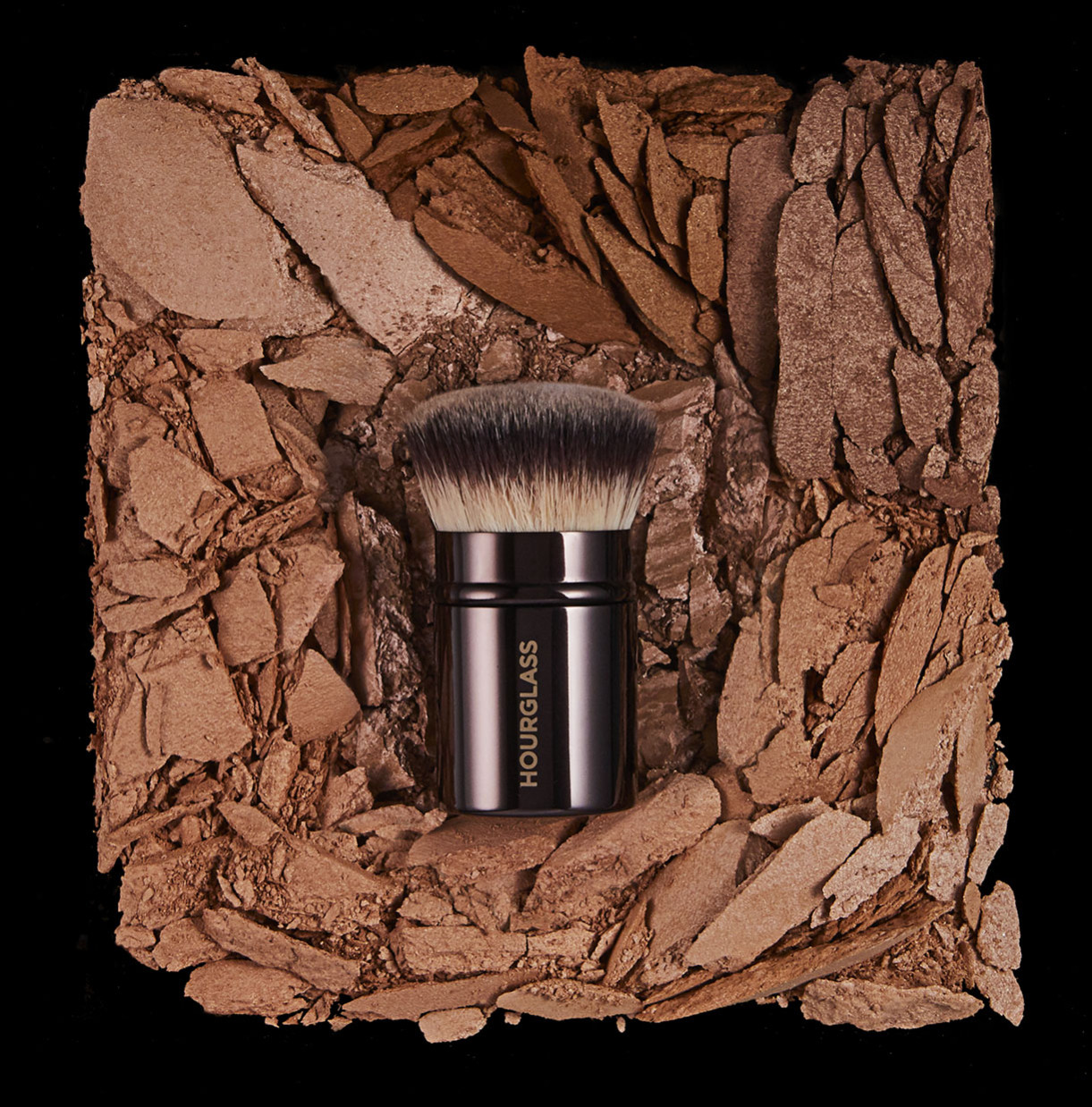 Hourglass_Brush_Retractable_Kabuki_0006
